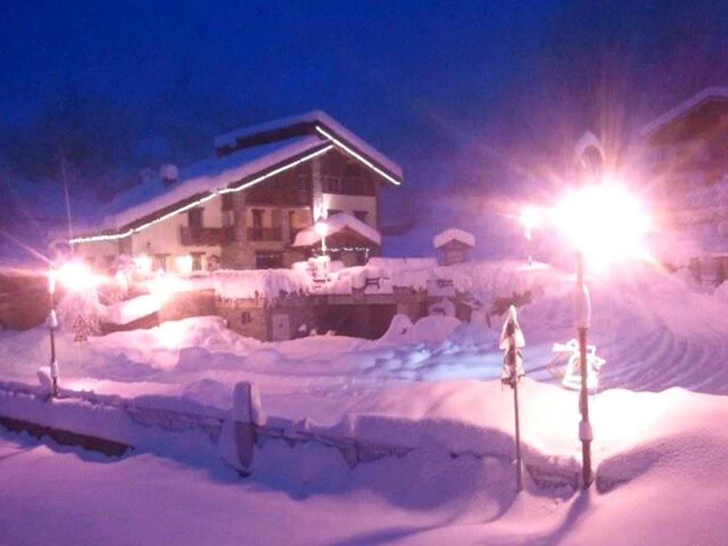 Affittacamere Le Relais De La Grandze Doues Exterior foto